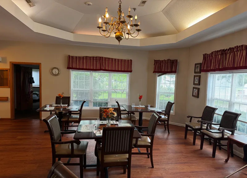 Dining room at Adava Care Glendale assisted living community